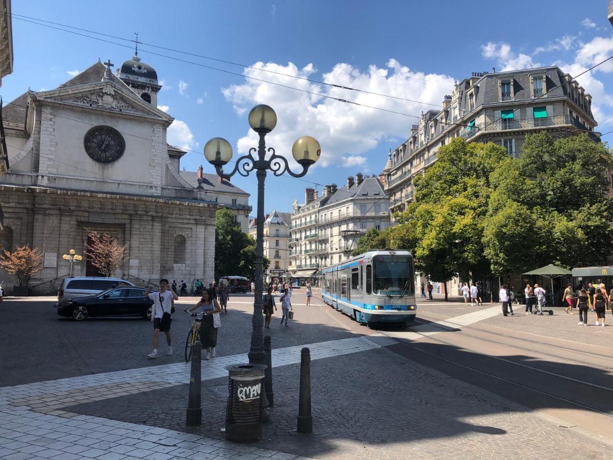 Studio Renove Proche Palais Des Sports 格勒诺布尔 外观 照片